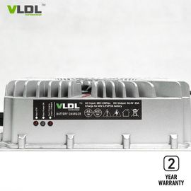 12V all'aperto 50A impermeabilizzano il caricabatteria per il marinaio 2 anni di garanzia